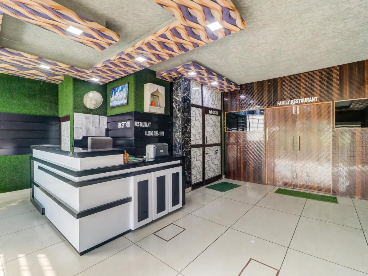 Oyo Flagship 83121 Hotel Rose Vip Saharanpur Zewnętrze zdjęcie